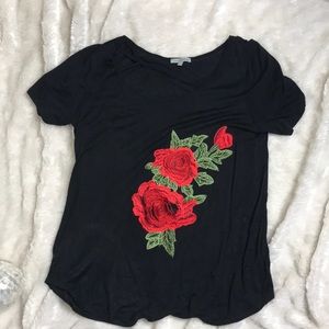 Destroyed rose tee